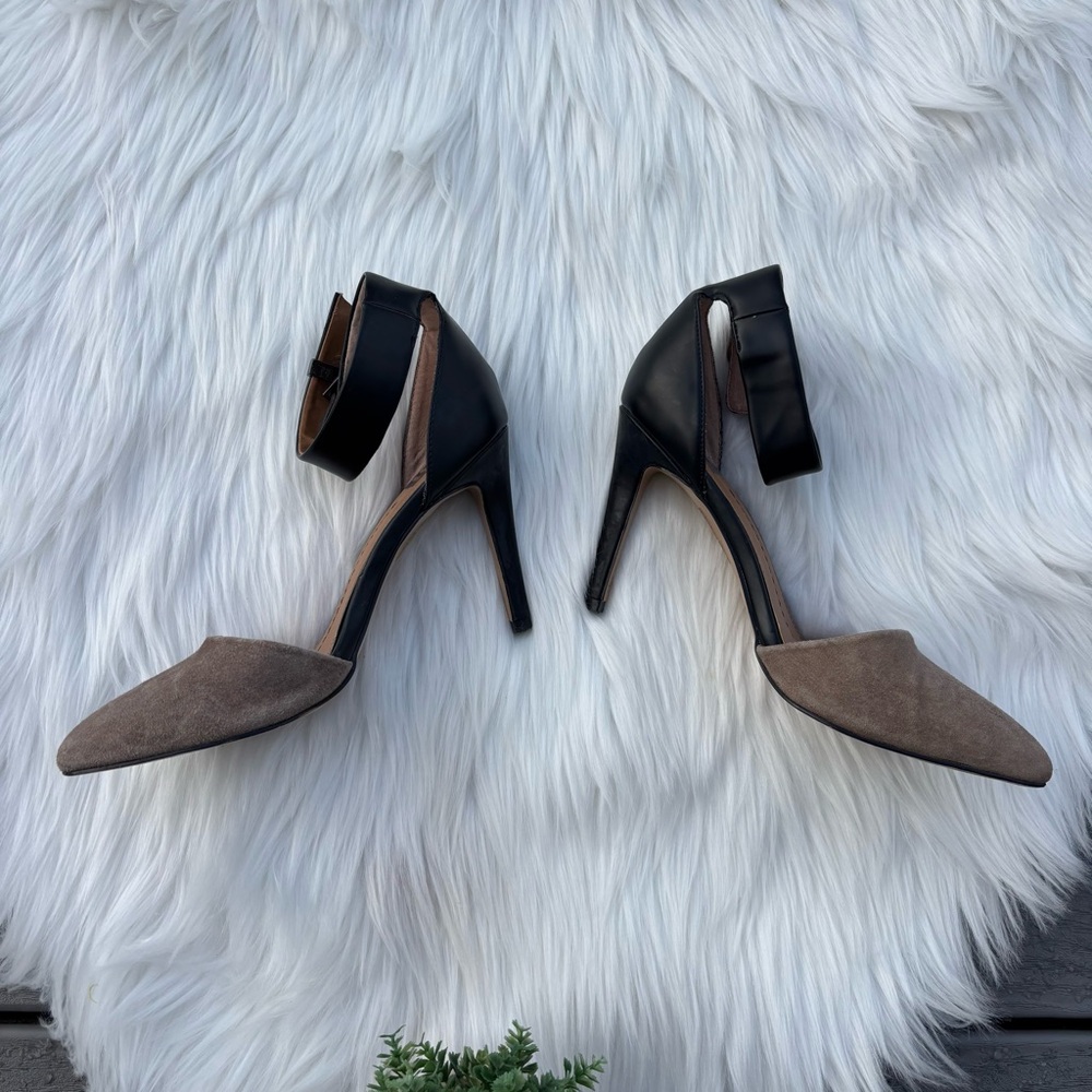 Dolce Vita Odetta Heels - Picture 3 of 6